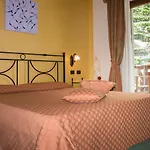 فندق Crabun 3*