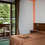 Crabun Hotel 3*