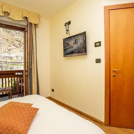 Crabun Hotel 3*