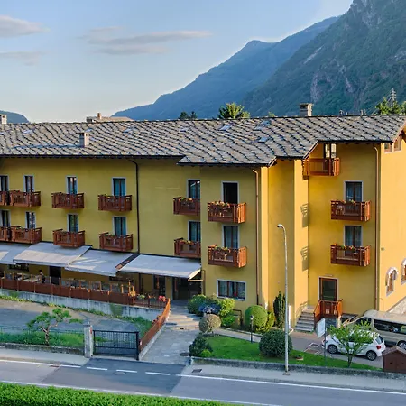 Crabun Hotel Pont-Saint-Martin